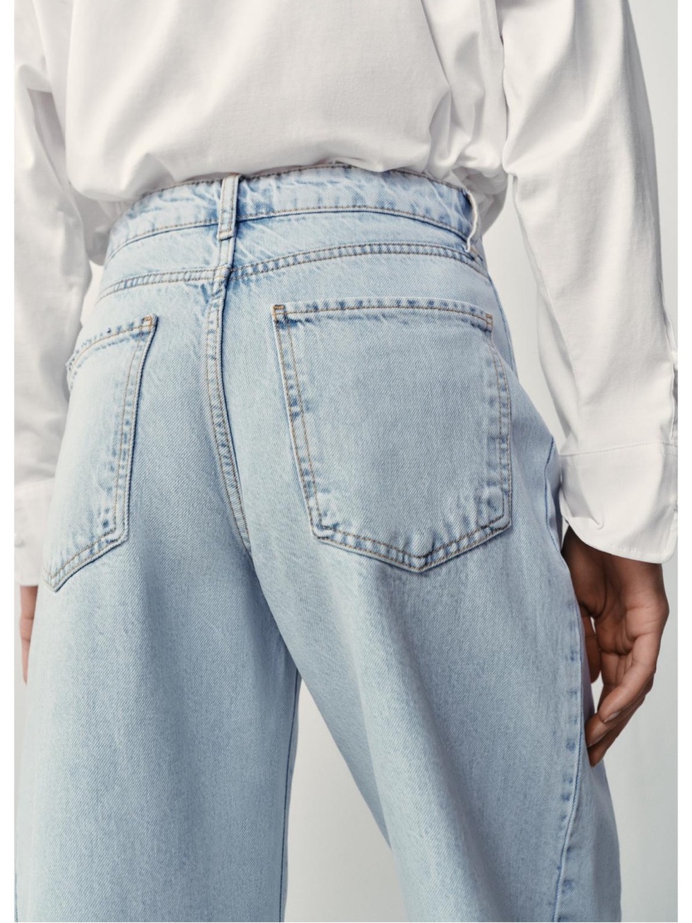 Zara Light Blue Wide-Leg High-Rise Jeans